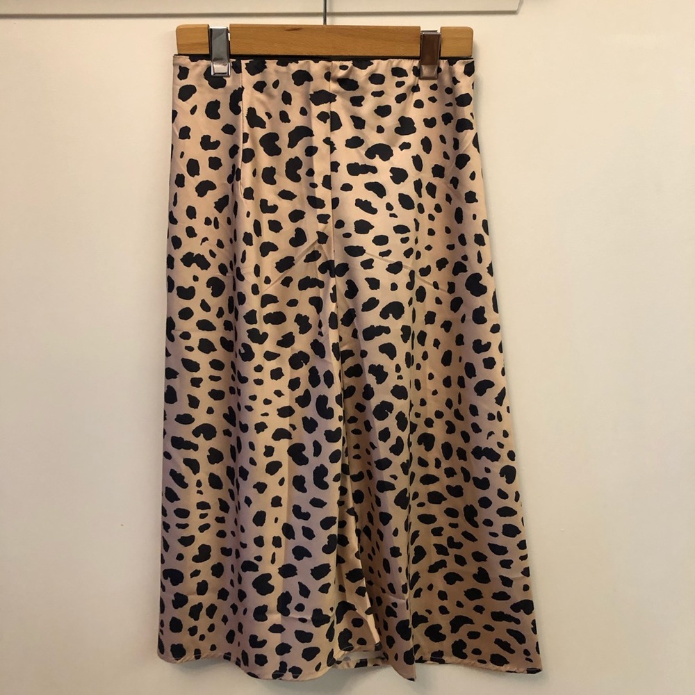 NWT Leopard Print Midi Skirt